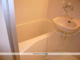 レオパレスマルブル B【108号室】の風呂