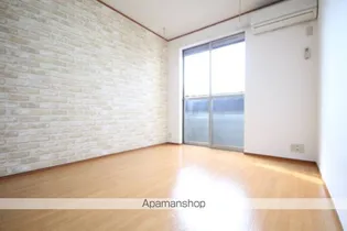 メゾンリブレ【1階】の居間