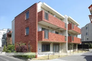 東京都新宿区南榎町【マンション】の外観