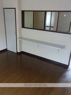 YUKIMIコーポ【202号室】の居間