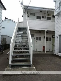 ホワイトキャッスル5番館【2階】の外観