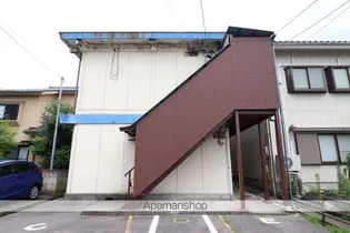 白金コーポの画像