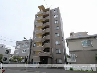 ピュアウイング【4階】の外観