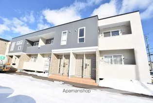 エルム プラシード 5号館【1階】の外観