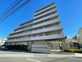 東京都中野区南台5丁目【マンション】の外観