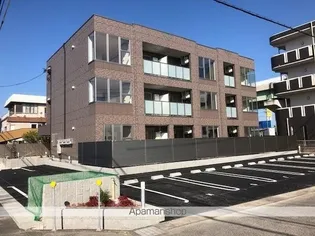 愛知県北名古屋市中之郷天神【マンション】の外観