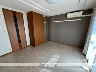 サン・ヴェルディ 東雲【2階】の内装