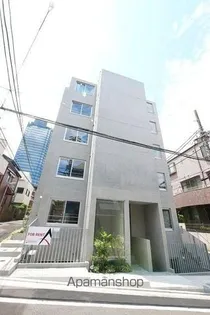 東京都新宿区四谷本塩町【マンション】の外観