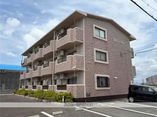 フェニーチェの画像