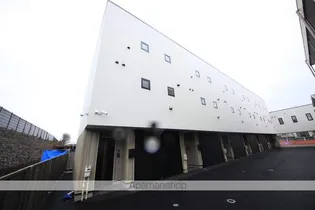 東京都八王子市楢原町【マンション】の外観