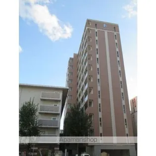 ランドハウス泉【10階】の外観