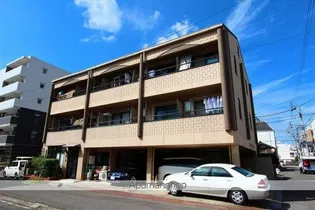 シルクハイム中央町の画像