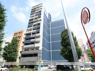 プレサンス丸の内リラティ【2階】の外観