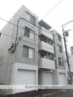 北海道札幌市東区北十七条東8丁目【マンション】の外観