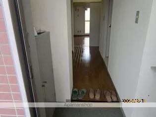 石芝イン・北【2階】の玄関