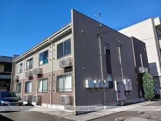 カーサ・フィオーレ【2階】の外観