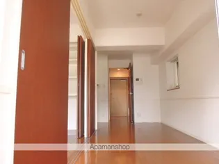 シャローム天神北【3階】の居間