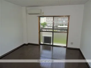 第2興栄ハイツ【302号室】の居間