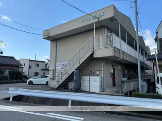 ベル有沢の画像