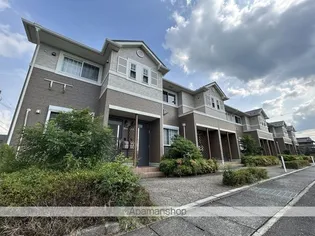 滋賀県東近江市桜川西町【アパート】の外観