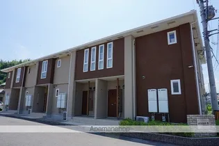 アリーヴィオB【1階】の外観