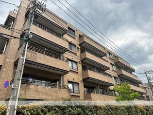 エーデルシュロス【2階】の外観