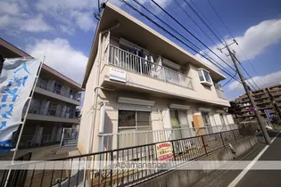 フラット87【2階】の外観