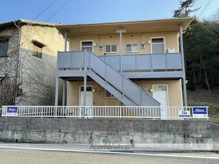 クレセント なばの【2階】の外観