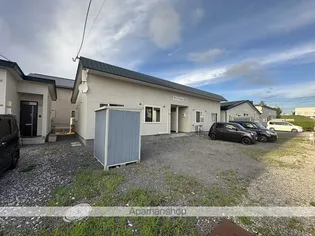 アーバンヒル24【左号室】の外観