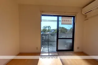 シャーメゾン比島 A棟【2階】の居間