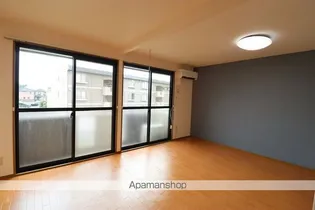 ブラサムハイツ【2階】の内装