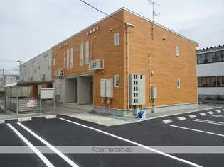 カーサ グランデ Ⅲ【1階】の外観