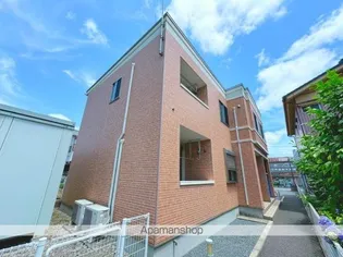 イースト・ウィング【2階】の外観