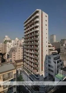 東京都新宿区新宿1丁目【マンション】の外観