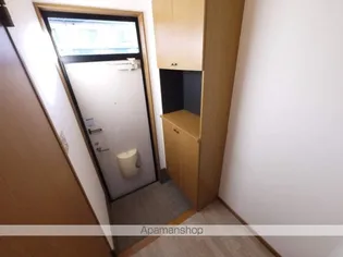 ベル・パエーゼ【1階】の玄関