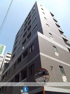 ロアール神田【6階】の外観