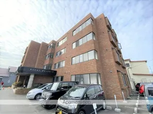 マンショングリーンリーフ【4階】の外観