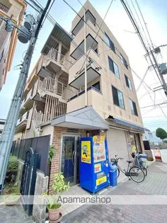 新和マンション【2階】の外観