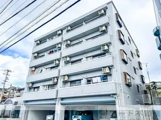 ジョイフル東野【2階】の外観