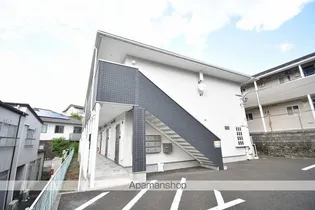 ルミエール荒巻中央【2階】の外観