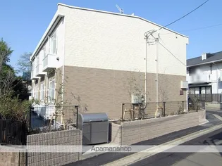 レオパレスメイプルコートⅡ号館【2階】の外観