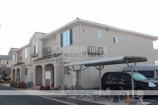 アーバンハイツ小松F【1階】の外観