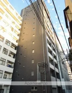 アザレア根津【2階】の外観