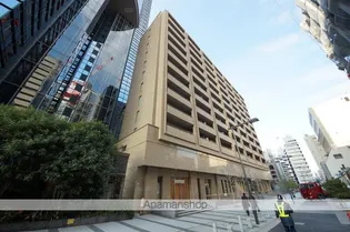 東京都新宿区西新宿6丁目【マンション】の外観