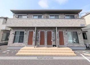 麓山二号館【1階】の外観