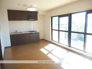 ソルツ万石浦【502号室】の居間