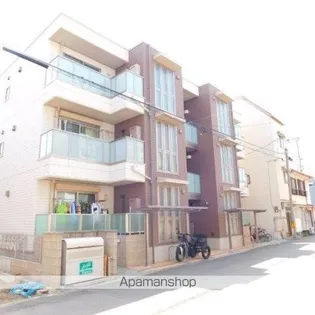 シャーメゾンエストの画像