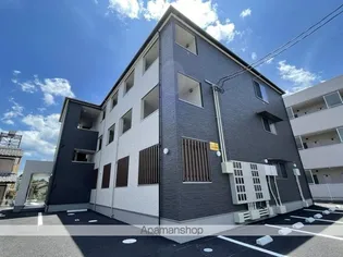 スペチアーレ【1階】の外観