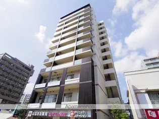 グランシャルール武蔵境【6階】の外観