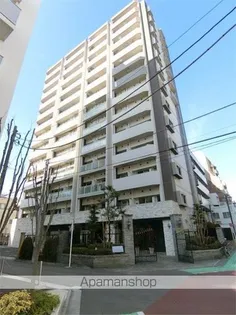 グローベル新大久保マスターズゲート【2階】の外観